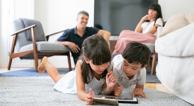 Türkiye’de yetişkinlerin %62'si çocukları için koydukları kurallara uymakta zorlanıyor