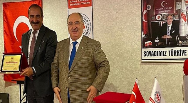 Yılın en başarılı sivil toplum kuruluşu Ege Yaş Meyve Sebze İhracatçıları Birliği