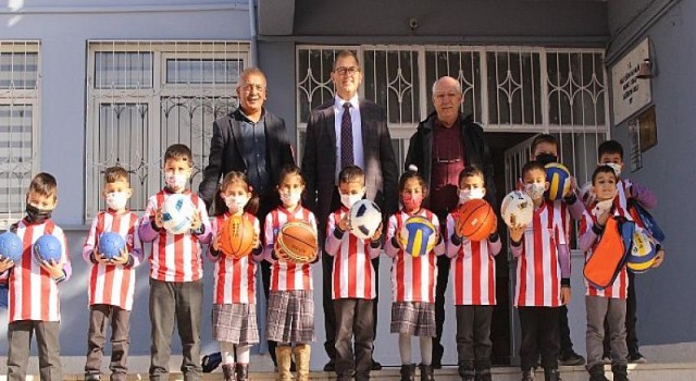 Başkan Böcek’ten Seçkin Öğretmen’in çağrısına destek