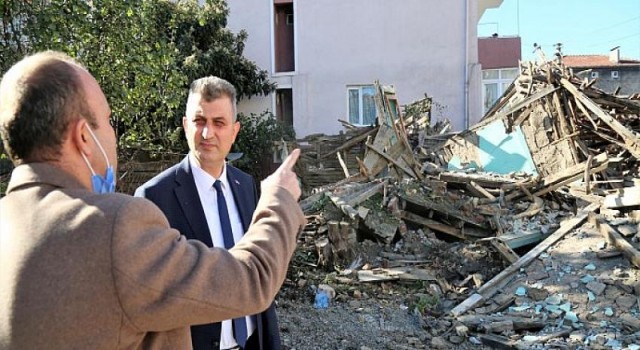 Gölcük Belediyesi Metruk 85. Binayı da Yıktı