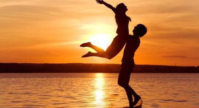 Hayatınızdaki Kişi Dünyanız Değil, Galaksinizdeki Bir Gezegen Olmalı