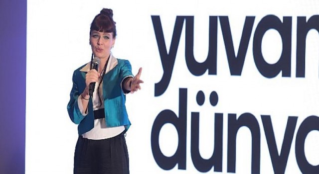 Nil Karaibrahimgil İklim Krizine Dikkat Çekmek İçin ‘UYAN ANNE, UYAN BABA’ Şarkısını Seslendirdi