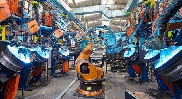 AKO Grup Üretime Yaptığı Yatırımla Büyüyor