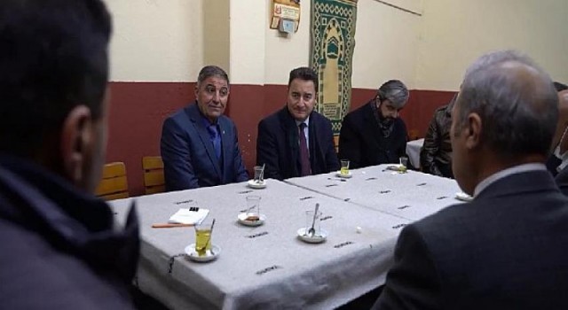 Ali Babacan: ”Seçimde büyük sürprizler olacak”