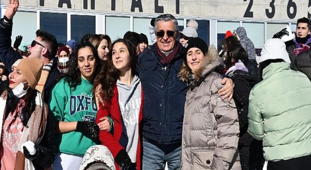 Başkan Topaloğlu’ndan Öğrencilere Zirvede Motivasyon Etkinliği