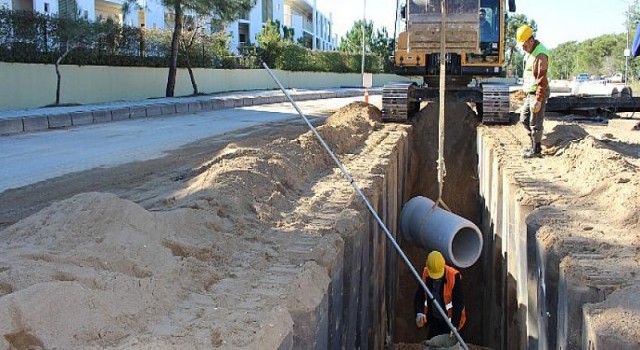 Manavgat Titreyengöl kanalizasyon hattı yenileniyor