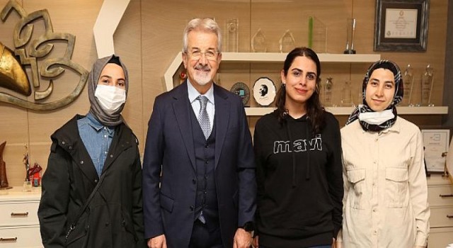 Üniversitelilerden barınma desteğine teşekkür