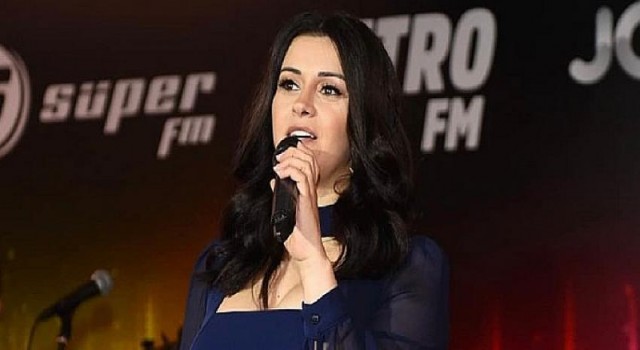 Duygu Atakan “En İyi Kadın Radyo Programcısı” ödülünü aldı