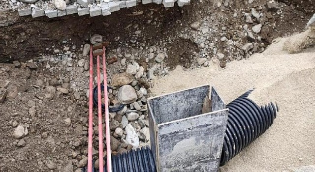 Kemer Belediyesi İlçe Genelinde Alt ve Üst Yapı Çalışmalarına Devam Ediyor