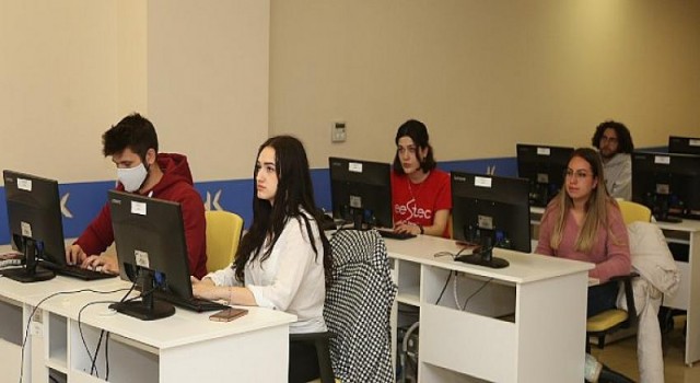 Küçükçekmece Belediyesi’nden Teknoloji Startuplarına Destek