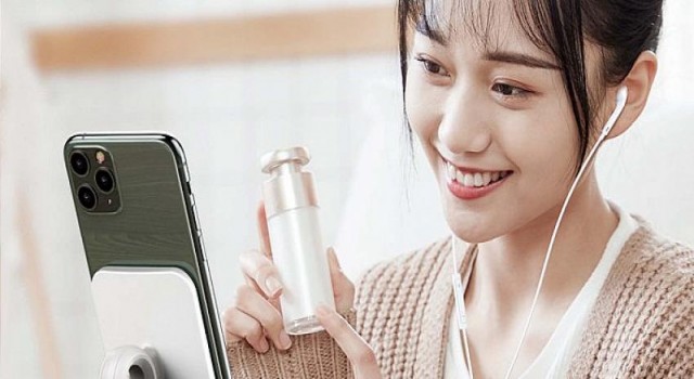 Anneye en güzel hediye: teknolojik aksesuar