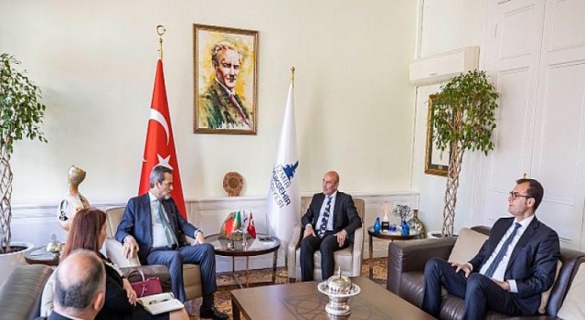 Başkan Soyer Portekiz Büyükelçisi’ni Terra Madre’ye davet etti