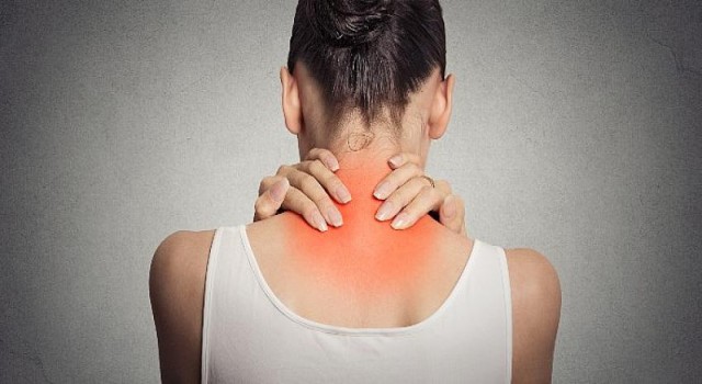 Tahlil Sonuçlarında Çıkmayan Ağrılarınızın Sebebi ‘Fibromiyalji’ Olabilir