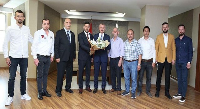 Başkan Büyükakın: İhtiyaç sahiplerinin yanındayız