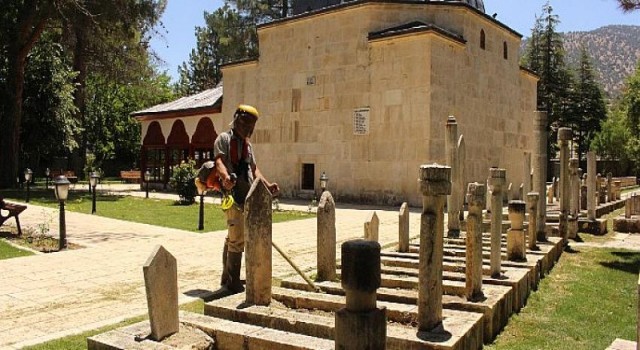 Büyükşehir Belediyesi Abdal Musa Türbesi ve çevresini anma etkinliklerine hazırlıyor
