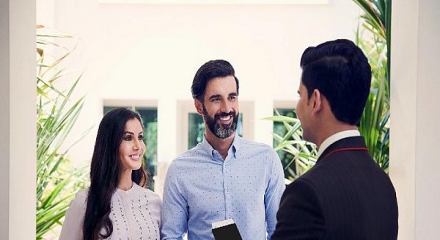 Emirates First Class Yolcuları, ücretsiz Evden Check-in hizmetinin başlatılmasıyla daha da fazla konfora kavuşuyor