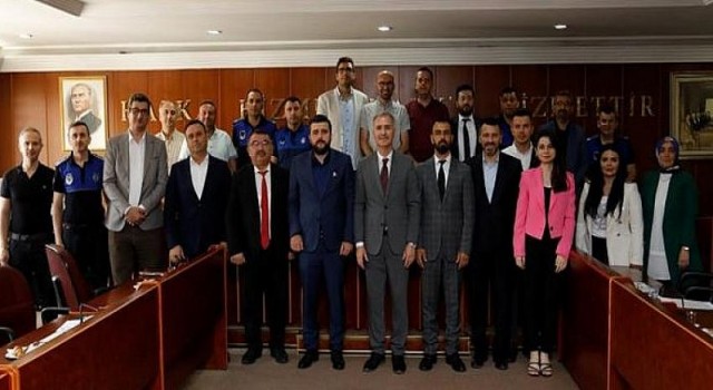 İnegöl Belediyesi’nde Personele Kaizen Ödülleri Takdim Edildi