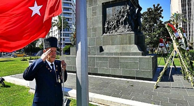 Kıbrıs Barış Harekâtı’nın 48’inci yıldönümü kutlandı