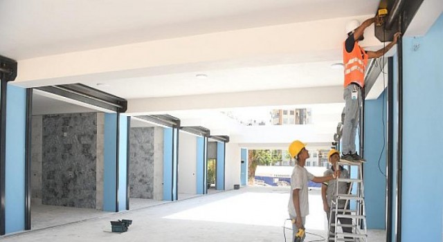 Yenişehir Belediyesi Göçmen Balık Pazarı’nın yapımında sona gelindi