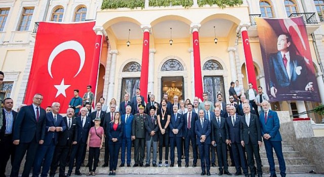 100 yıllık destanı yaratanlara selam olsun