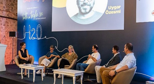 Geleceğe Miras II: Tatlı ve Tuzlu Su Kaynaklarımız Temasıyla Gerçekleşen 5. İzmir Gastrofest, Gastronomi Meraklılarından Yoğun İlgi Gördü