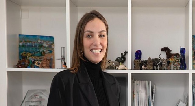 Görsel dünyasını yapay zekâ ile şekillendiriyor