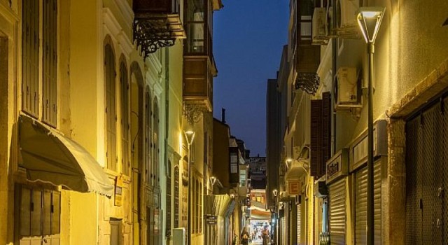 Kemeraltı’nın aydınlatma projesi ödül aldı