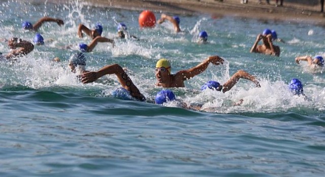 Kulaçlar 100’üncü yıl için atıldı