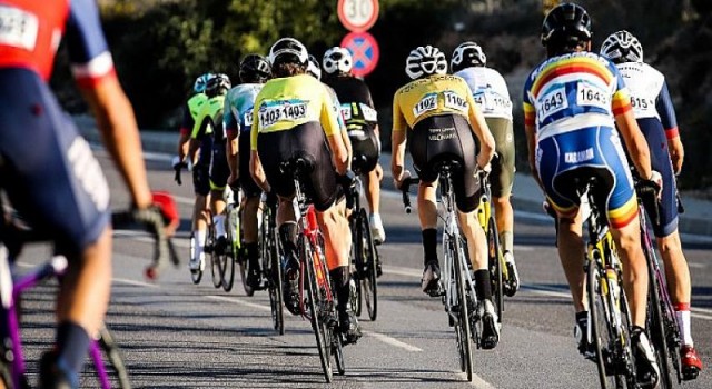 13 ülkeden 1.159 bisikletçi hafta sonu Veloturk Gran Fondo Çeşme’de pedal çevirecek