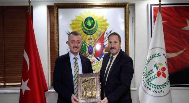 Başkan Büyükakın: Bu hilalin altında bir fark yok bizim için