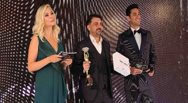 ’’Eser Memişoğlu’’ yılın en iyi yazılım firması oldu!