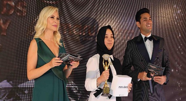 ’’Ferhan Sezer’’ Yılın En Başarılı Şifa Teknikeri Oldu!