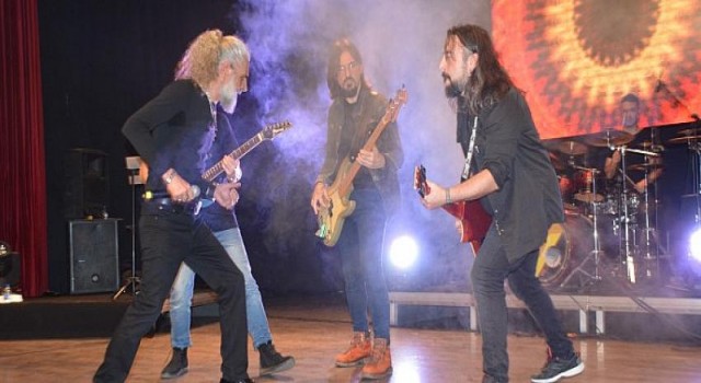 Torbalı’da şarkılar öğretmenler için söylendi