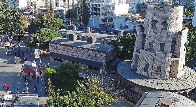 Antalya Büyükşehir Belediyesi Sobacılar Çarşısı&#39;nı yeniledi