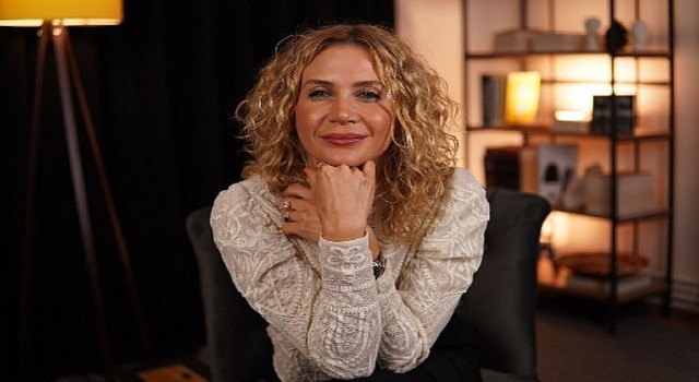 Ceyda Düvenci ve Zümre Atalay CKM&#39;de kaygı ile hayata nasıl devam edileceğini anlatacak