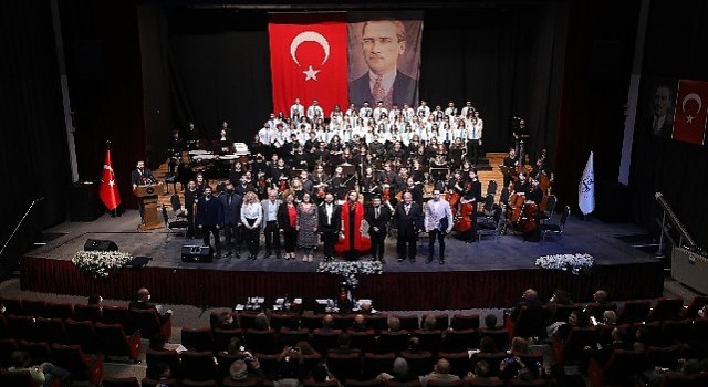 DEÜ&#39;de Besteler İzmir&#39;in 100. Yılı İçin Yarıştı