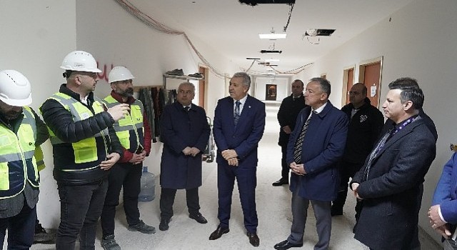 Ege Üniversitesinde dev merkezi ameliyathane açılış için gün sayıyor