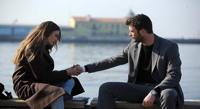 ”Aile” dizisinin çekimleri İzmir'de yapılıyor