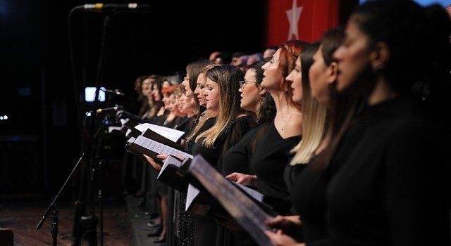 Antalya Büyükşehir Belediyesi nden türkü ziyafeti