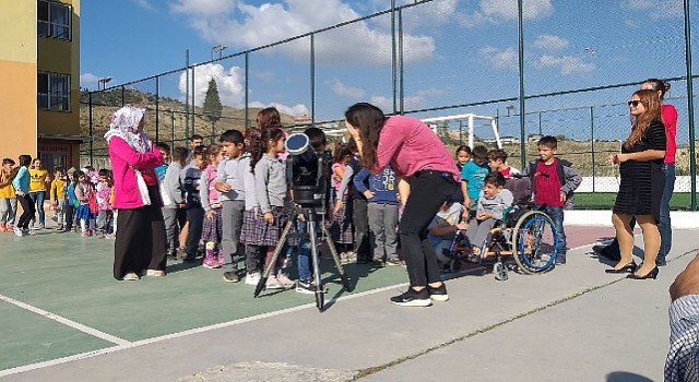 Ege Üniversitesi, bir yılda 16 binden fazla öğrenciyi teleskopla buluşturdu