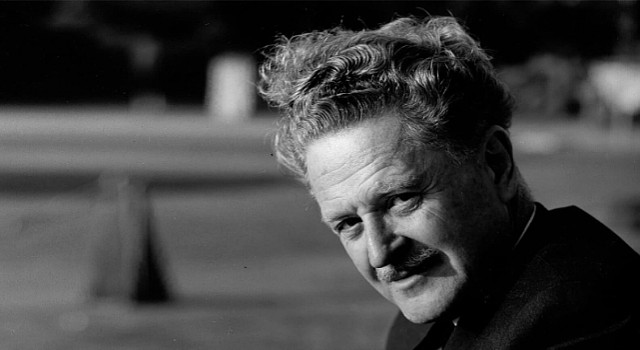 Karşıyaka Nazım Hikmet&#39;i Anıyor