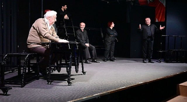 Kemer&#39;de &apos;Memleketin Kısmeti&#39;ne büyük ilgi