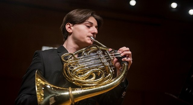 İş Sanatın Parlayan Yıldızları Sahnede