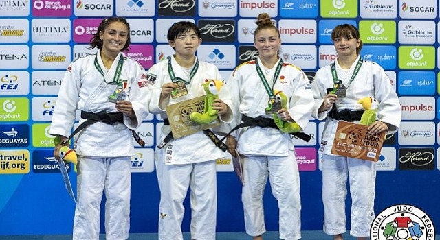 Kağıtspor'un madalya avcısı yıldızları