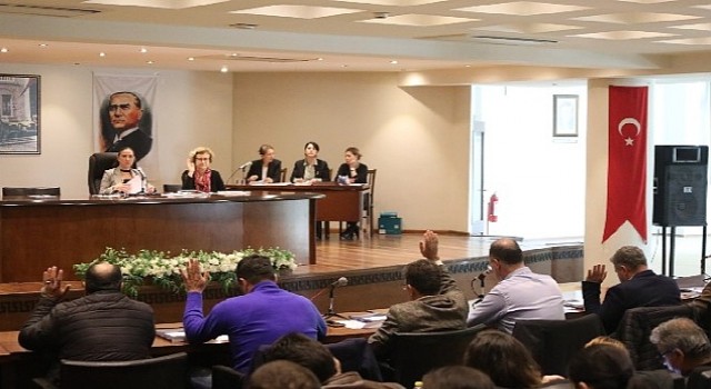 Dolu Dolu Geçen Bir Yıl Başkan Ceritoğlu Sengel&#39;in Sunumu İle Onaylandı