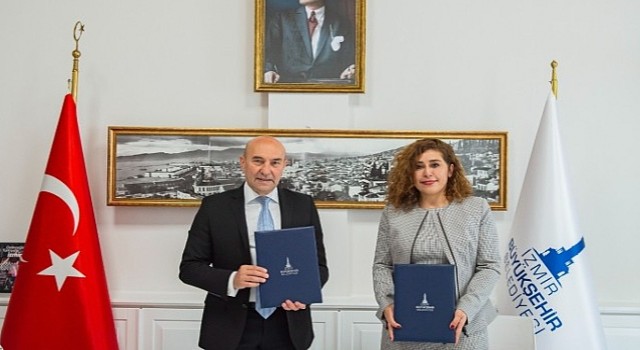 İzmirde ücretsiz yapı ön incelemesi için protokol imzalandı