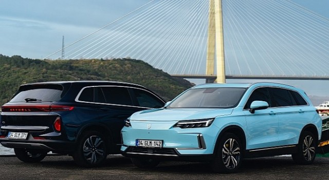 Tek şarjla 642 kilometre menzile ulaşan SKYWELL ET5ler Türkiyede kullanıcılarla buluşmaya başladı