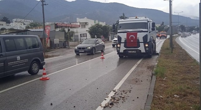 Bodrum Belediyesi Ekipleri Teyakkuza Geçti
