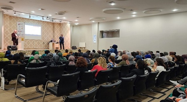 KOMEK Mülteci Uyumuna Yönelik Hazırlanan Ab Projesine Ev Sahipliği Yaptı