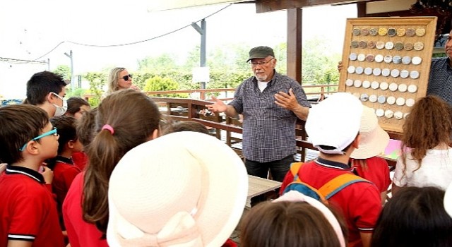 Öğrenciler Kent Bostanlarında tarımla tanıştı